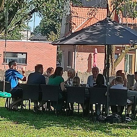 B&B Casa Roman & Vakantiewoning Voor 1 Pers Tot Max 32 Personen Zonhoven Eksteriør bilde