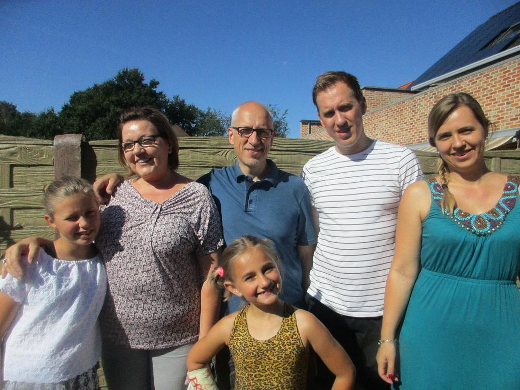 B&B Casa Roman & Vakantiewoning Voor 1 Pers Tot Max 32 Personen Zonhoven Eksteriør bilde