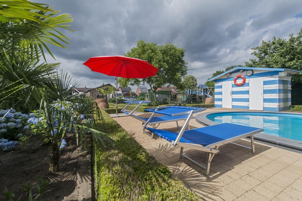B&B Casa Roman & Vakantiewoning Voor 1 Pers Tot Max 32 Personen Zonhoven Eksteriør bilde